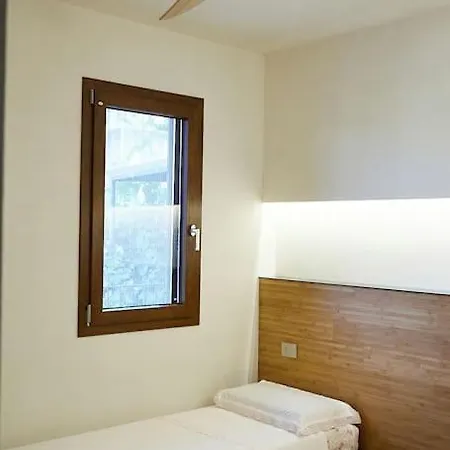 Pupa Villa *
